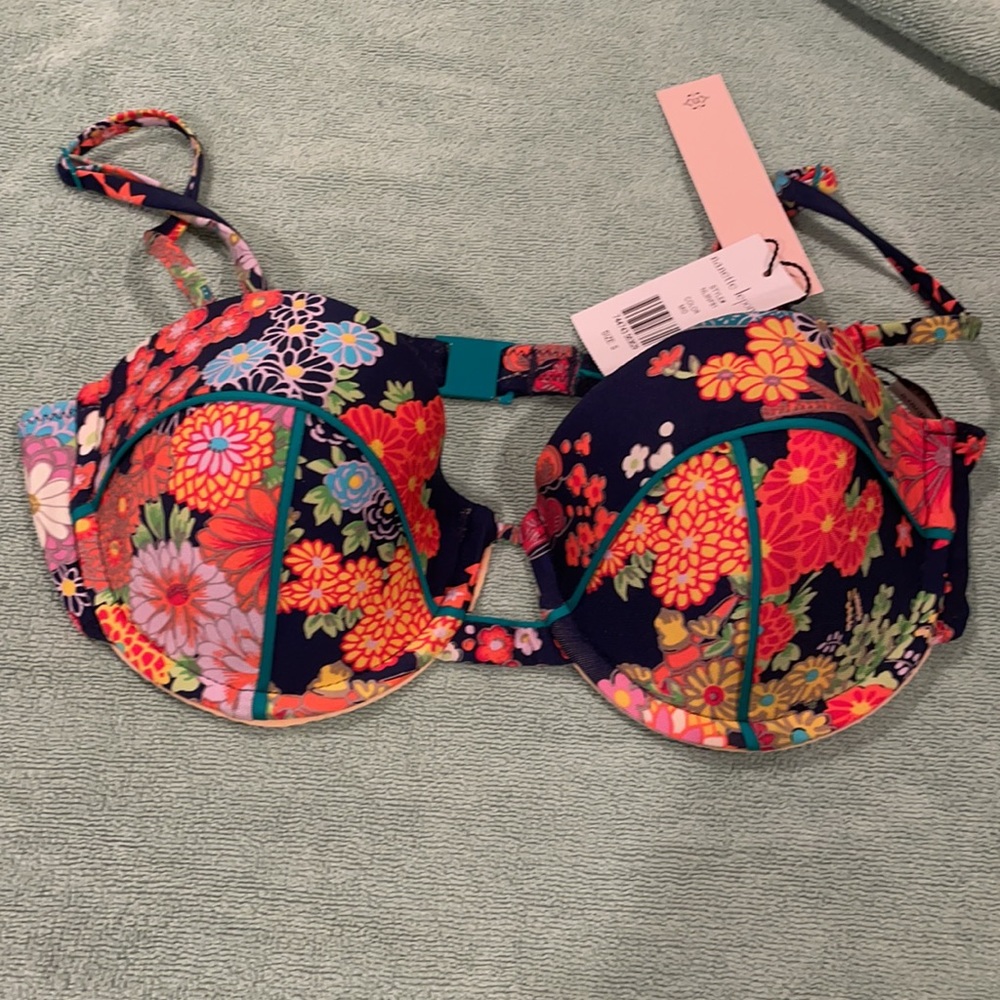 Nanette Lenore NWT convertible swim top